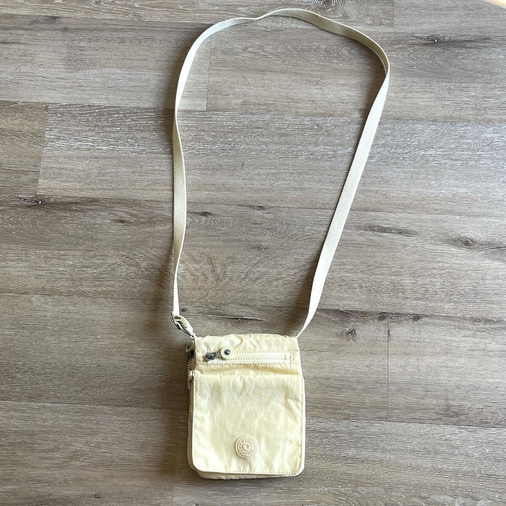 Kipling Bag Purse Butter Yellow Eldorado Crossbody Adjustable Pockets Travel
